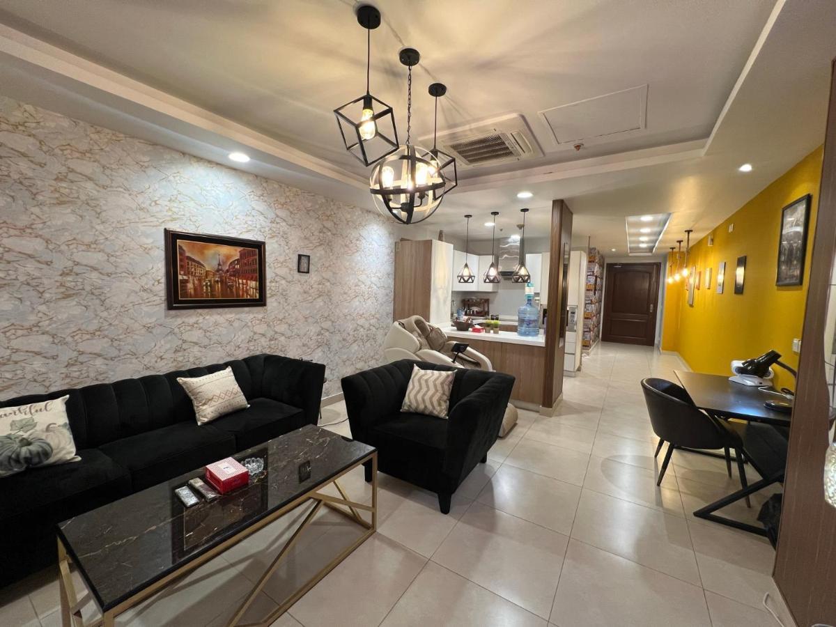 Sunset Luxury Gold Crest Mall Residency Lahore Eksteriør billede