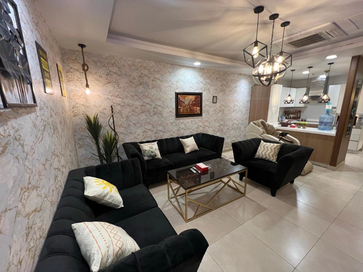 Sunset Luxury Gold Crest Mall Residency Lahore Eksteriør billede
