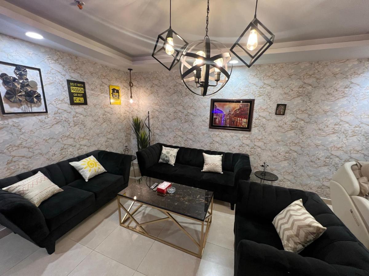 Sunset Luxury Gold Crest Mall Residency Lahore Eksteriør billede