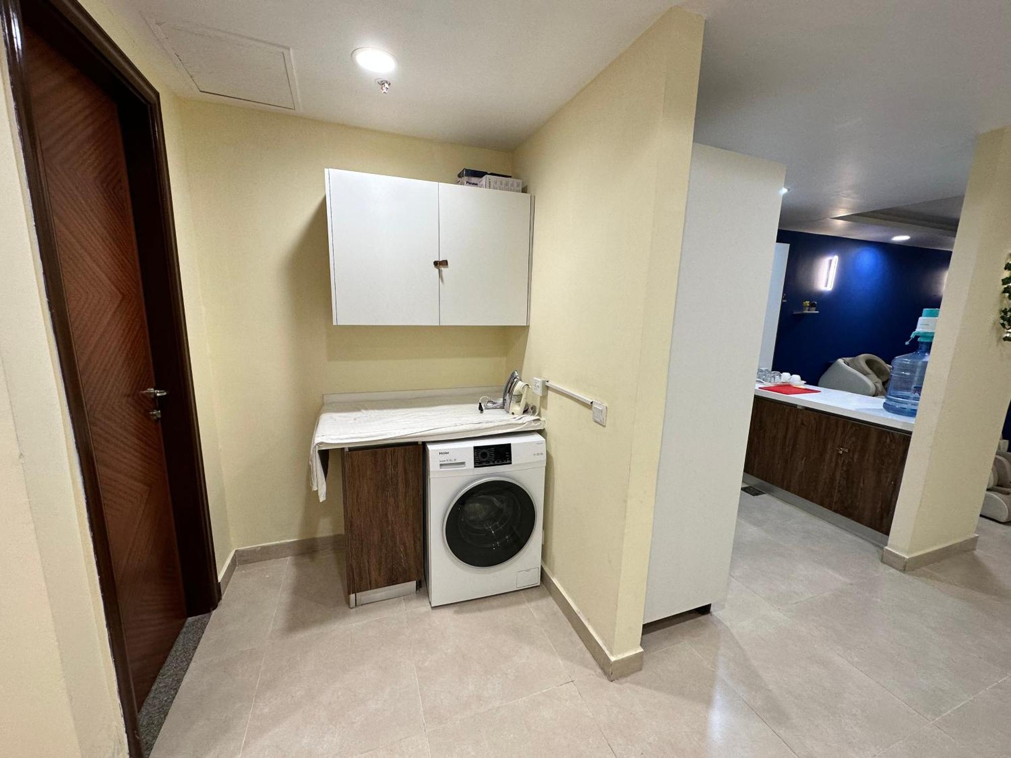 Sunset Luxury Gold Crest Mall Residency Lahore Eksteriør billede