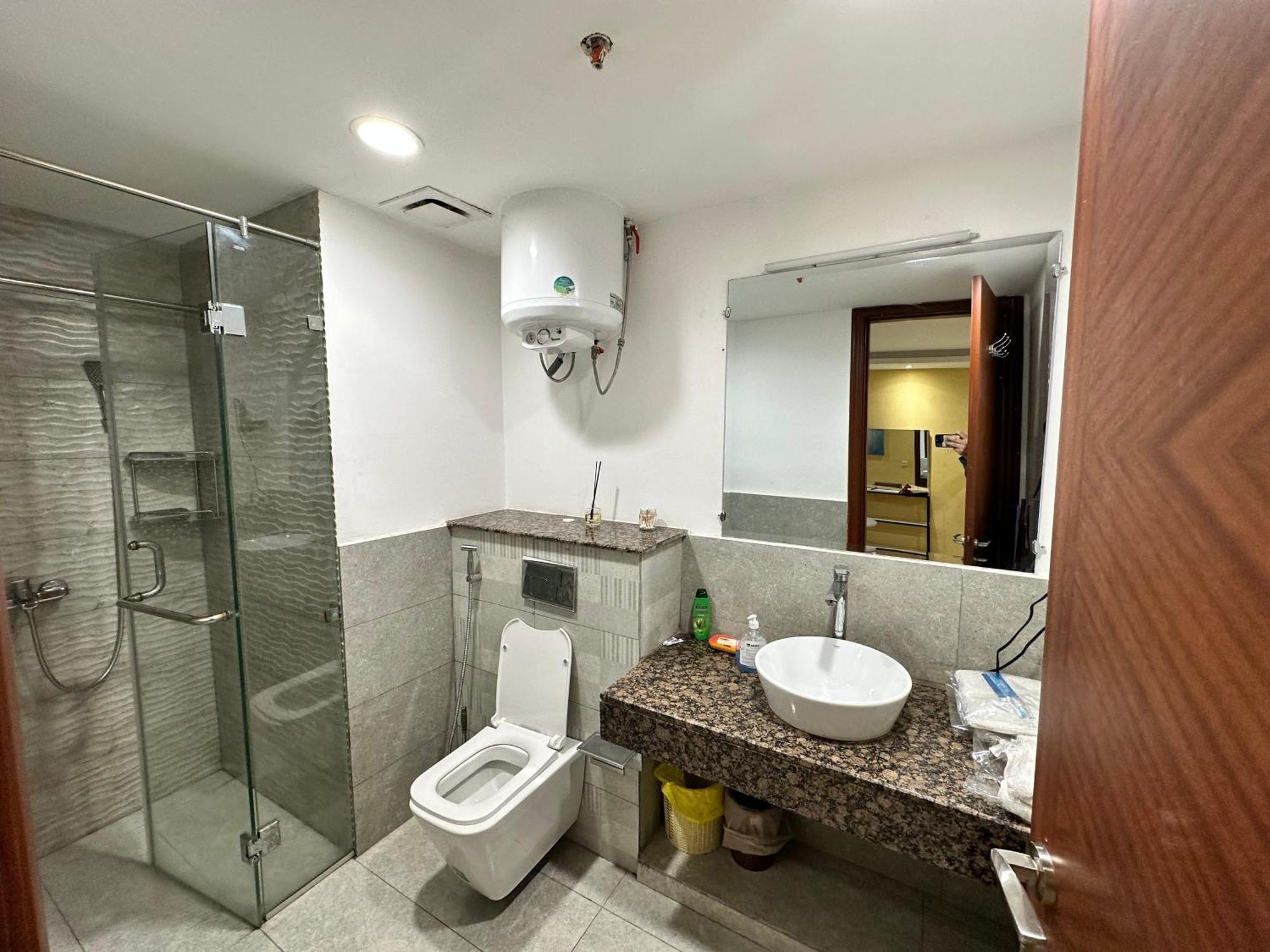 Sunset Luxury Gold Crest Mall Residency Lahore Eksteriør billede