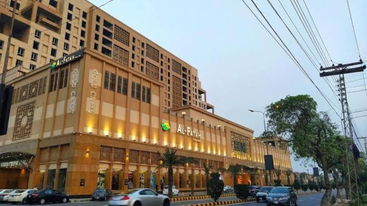 Sunset Luxury Gold Crest Mall Residency Lahore Eksteriør billede